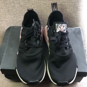 Adidas cross trainers